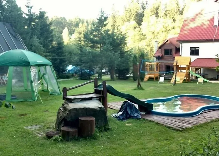 Domlesny בית הארחה 3*